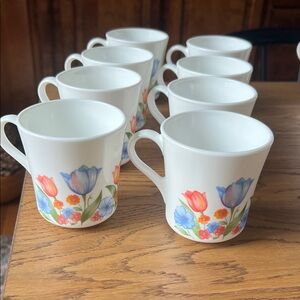 Corelle corningware fresh cut tulip Floral White Mug Set of 8